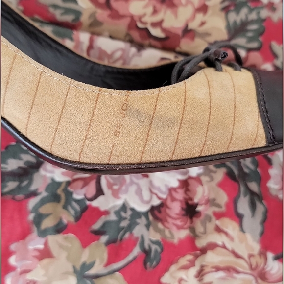 ST JOHN Tan Suede Brown Leather Bow Pumps made in Italy - Picture 9 of 9